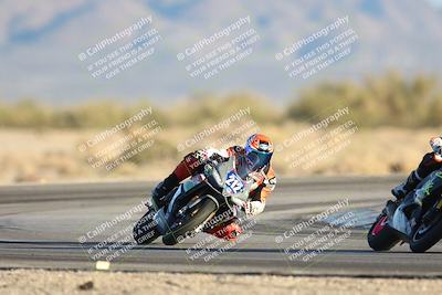 media/Dec-07-2025-CVMA (Sun) [[3e7d2de5dc]]/Race 18-Formula Twins-Formula 40 UL/